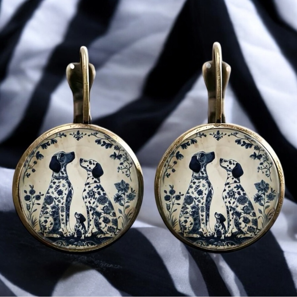 🆕 Dalmation Family Dog Motif Earrings - Lever Back  - Delft Blue Design 🐾